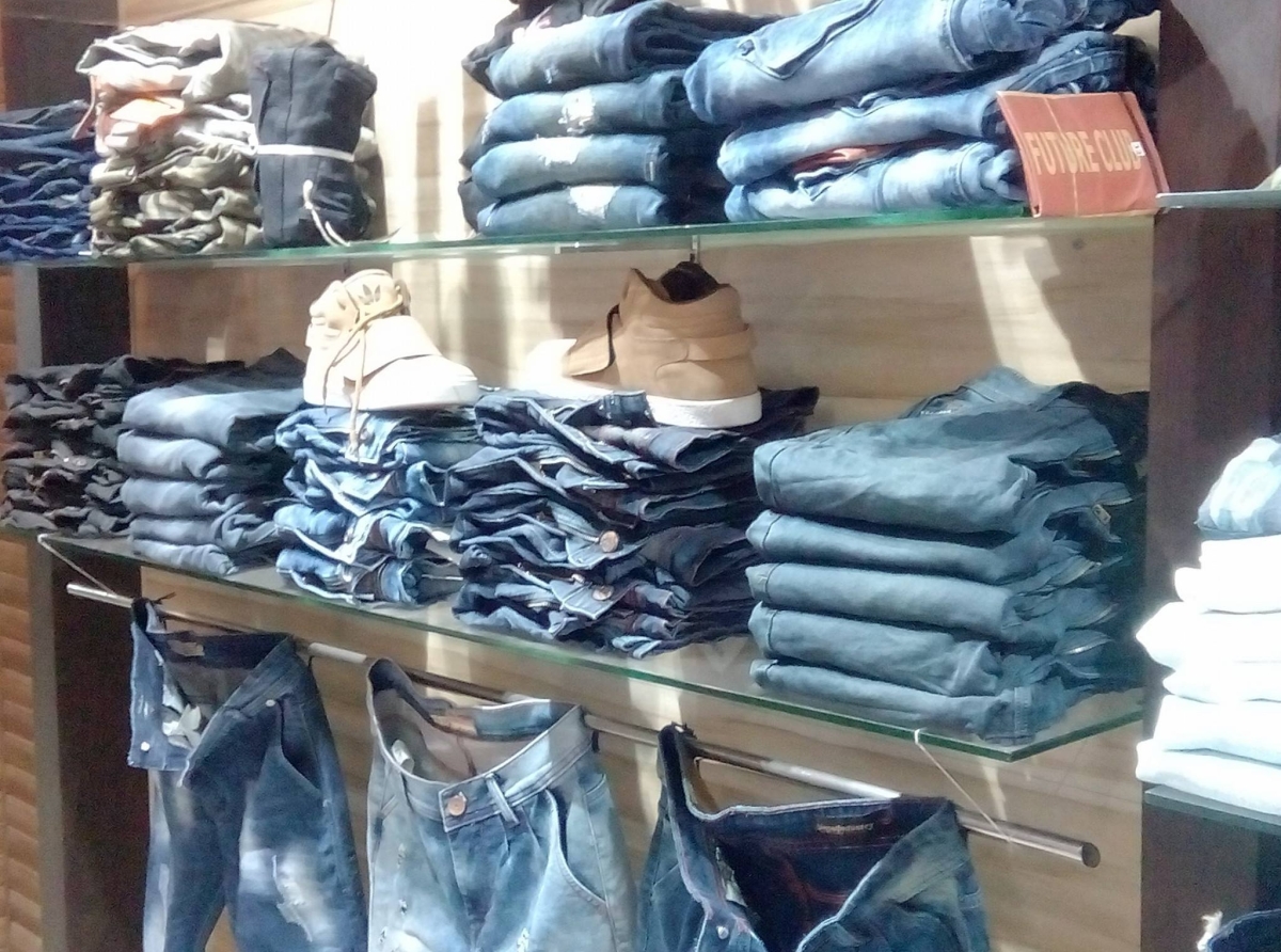 Reliance Brands terminates partnership with Replay and G-Star RAW